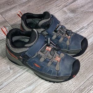 Keen Little Boys Hiking Shoes - size 12